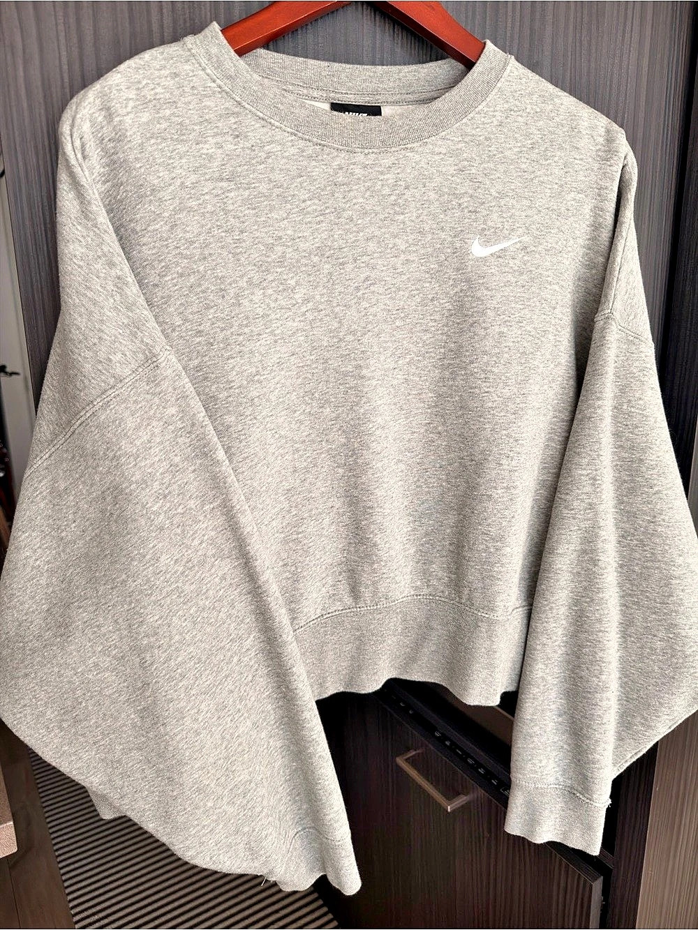 Nike Sportswear Phoenix Fleece Oversized Crew-Neck Sweatshirt Gray Sweatshirt